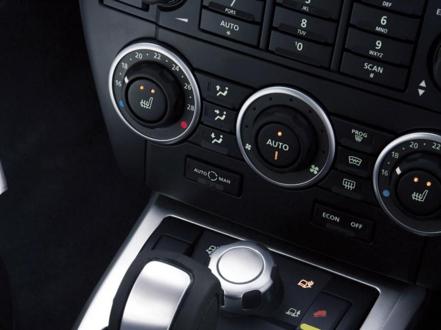  Land Rover Freelander 2 HSE i6 2006 года  (фото 48 из 193)